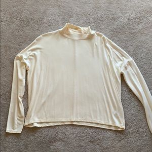 Long sleeve turtleneck